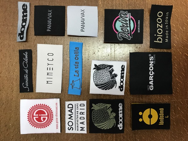 Etiquetas tejidas personalizadas para abrigos - 2